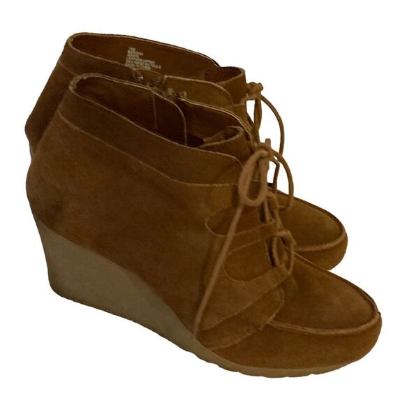 BCBGeneration wedge boots Size 11 - Picture 5 of 8